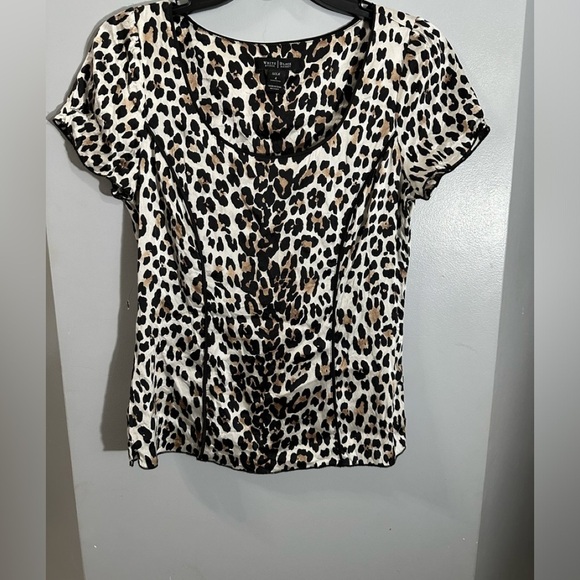 100% silk WHBM animal print blouse - Picture 1 of 7